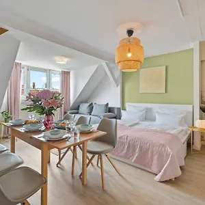 Apartment 33 Abcd Alexanderplatz 