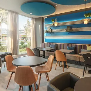 - The Niu, Brass Olympiapark By Ihg 3*, Monachium Niemcy