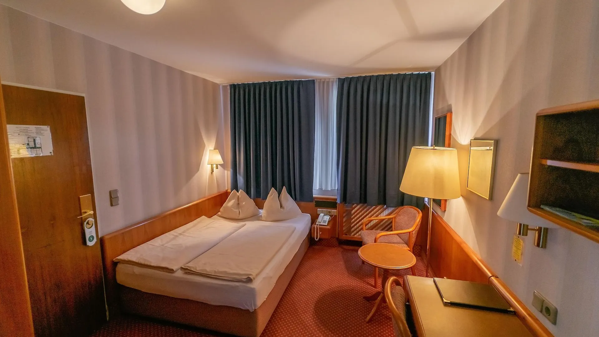 Hotel Carmen München