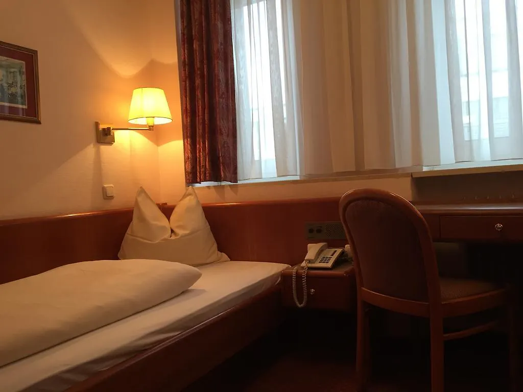 Hotel Carmen München