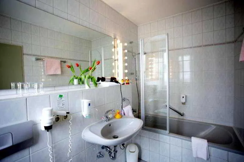Hotel Carmen Munich 3*,  Germany